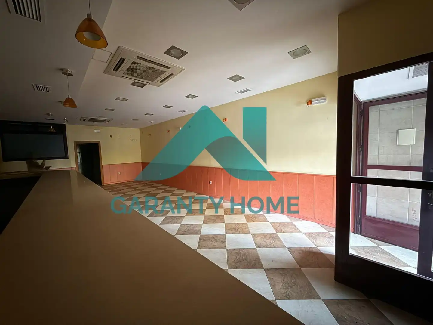 Local comercial en alquiler en Ruta de la Plata