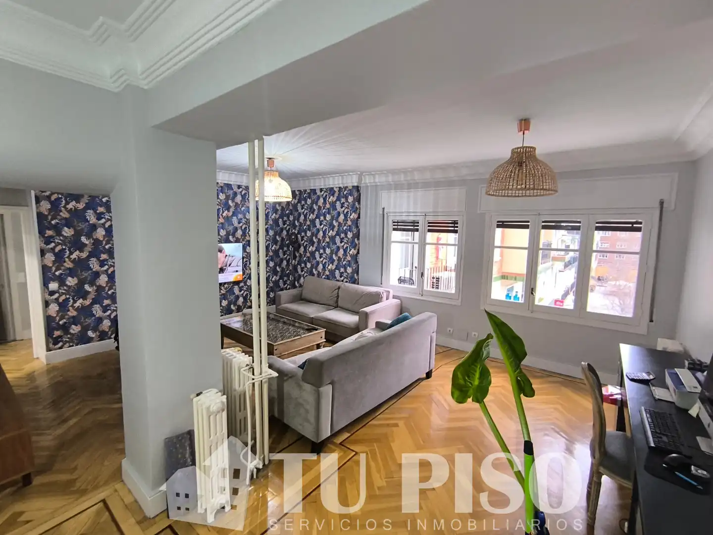 Sala de estar de Piso en venta en Madrid con Calefacción, Trastero y Amueblado