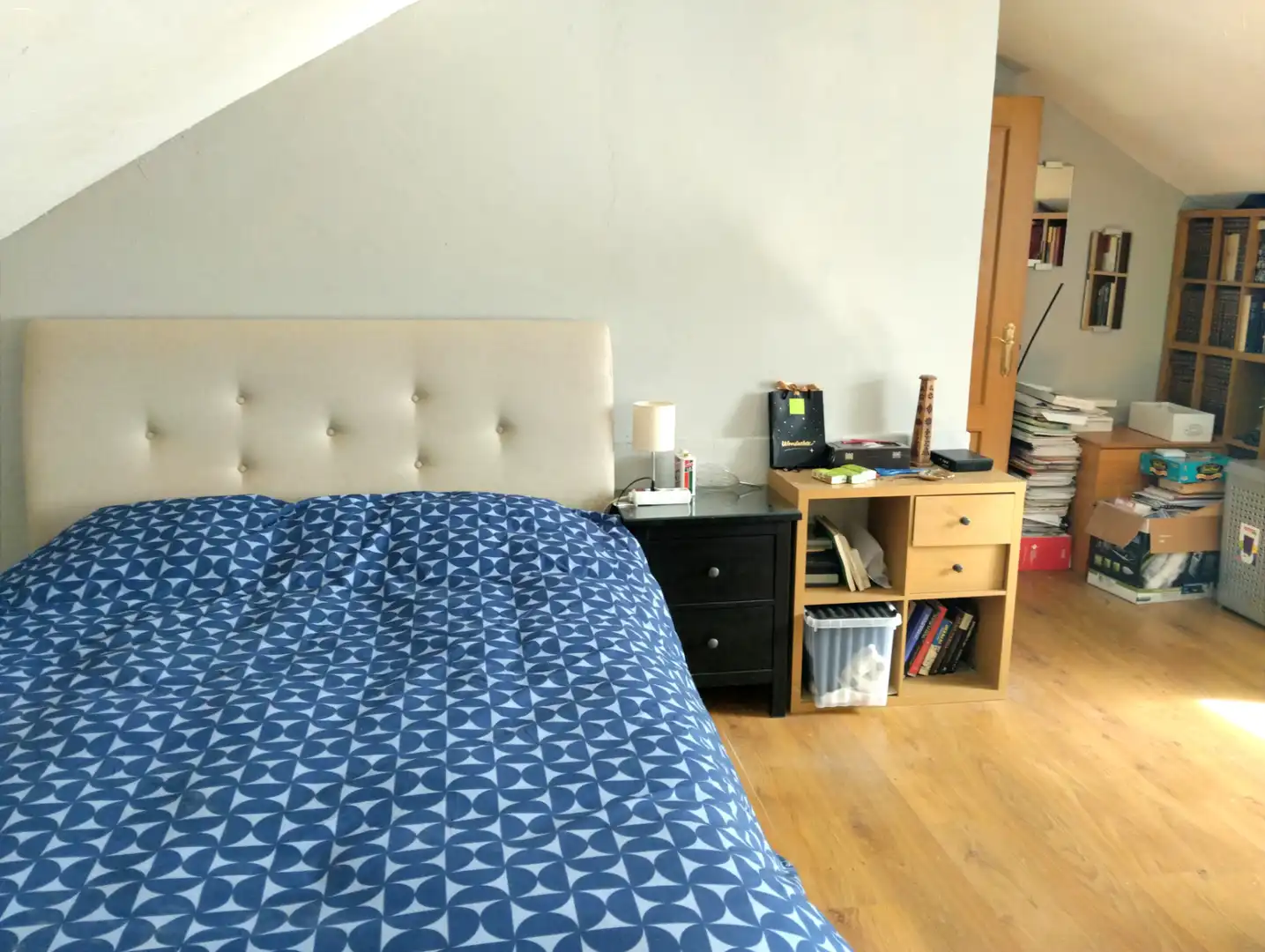 Habitación de Casa adosada en venta en San Lorenzo de El Escorial con Aire acondicionado, Calefacción y Jardín privado