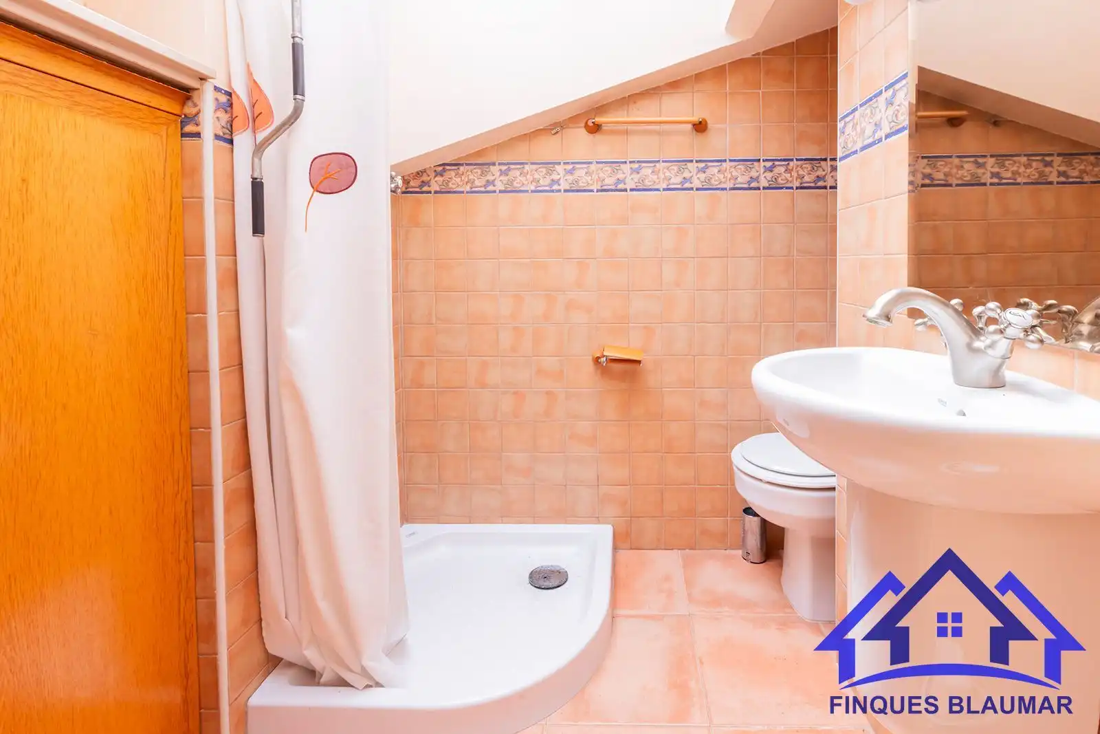 Baño de Ático en venta en Arenys de Mar con Aire acondicionado, Calefacción y Terraza