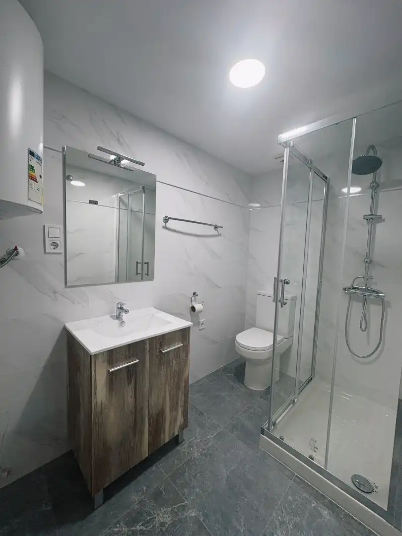 Study for rent in Calle Isla de la Toja, 14, Parque de la Coruña - Las Suertes