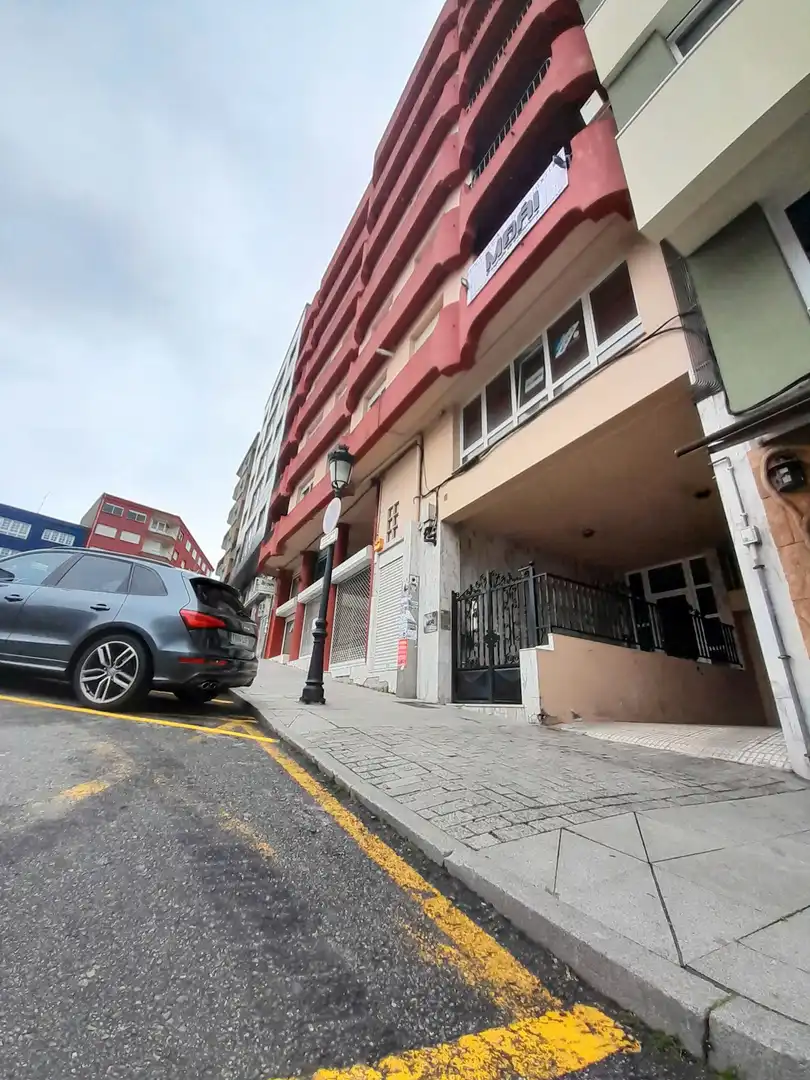 Business premises to rent in Boiro, imagen 2