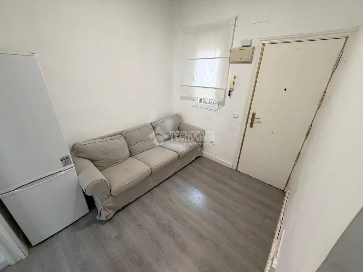Flat for sale in Puente de Vallecas, imagen 2