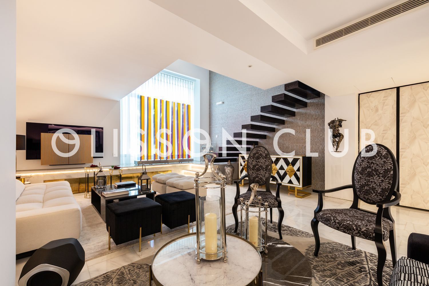 Pis en venda a Jerónimos