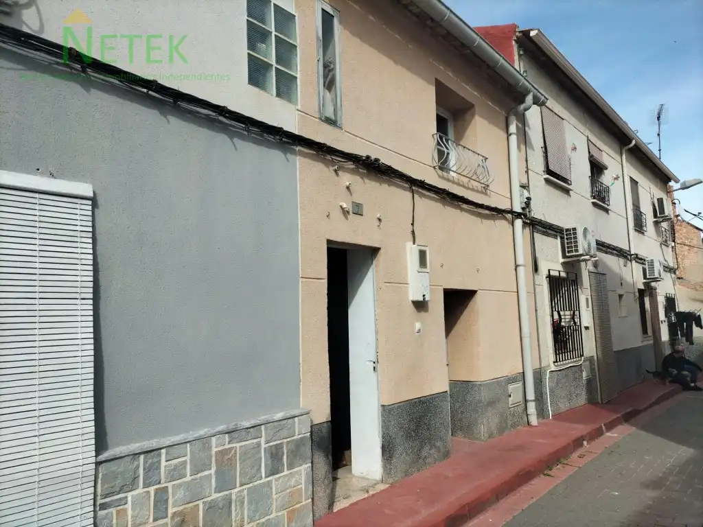 Houses for sale in Calle Santa Cruz En Puntal El, El Puntal