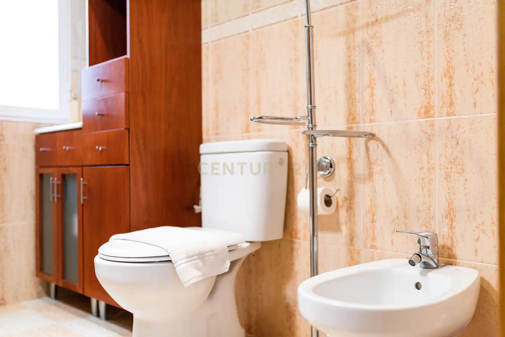 Baño de Piso en venta en Granada con Aire acondicionado