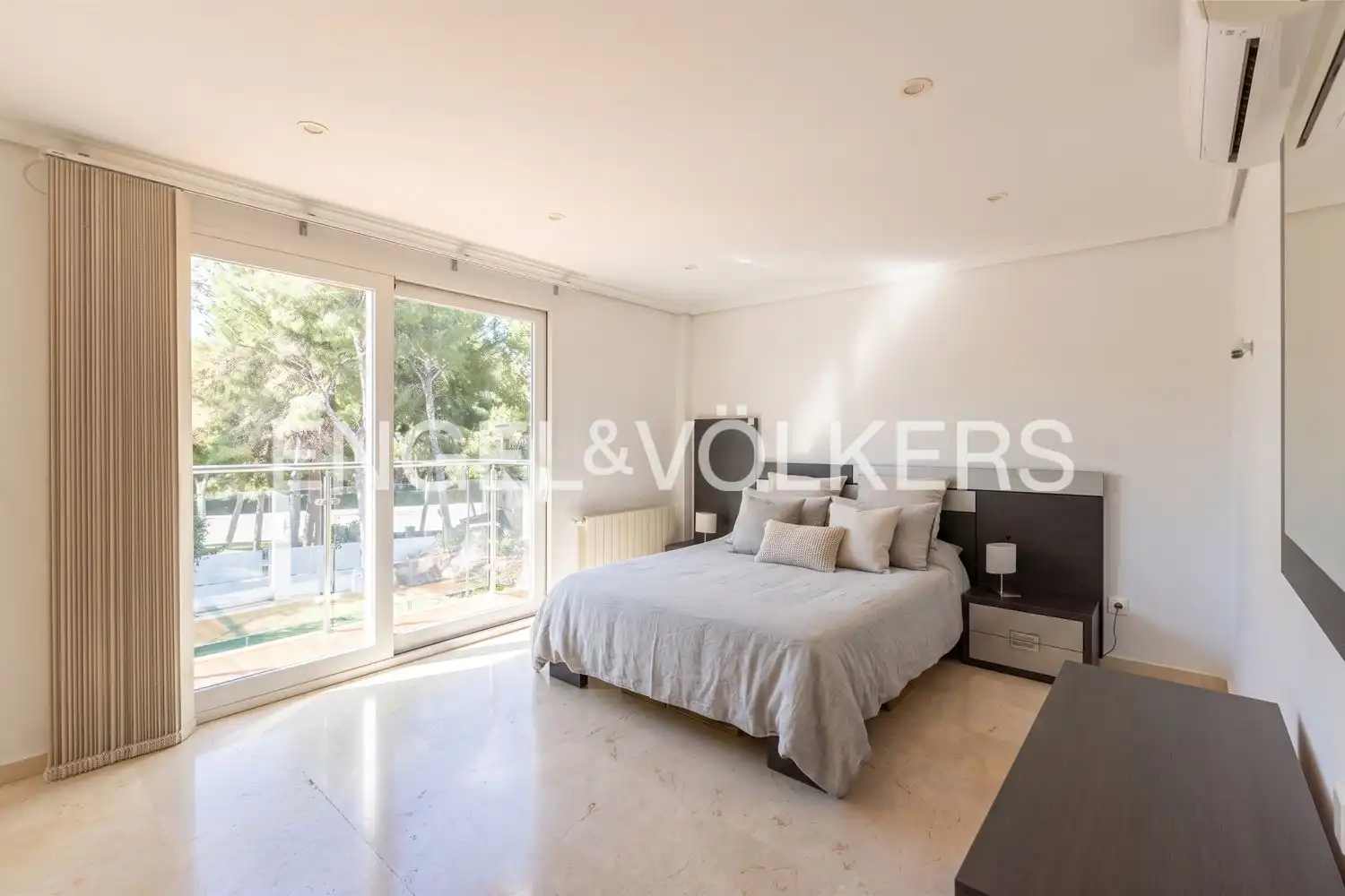 Habitación de Casa o chalet en venta en Puçol con Aire acondicionado, Calefacción y Jardín privado