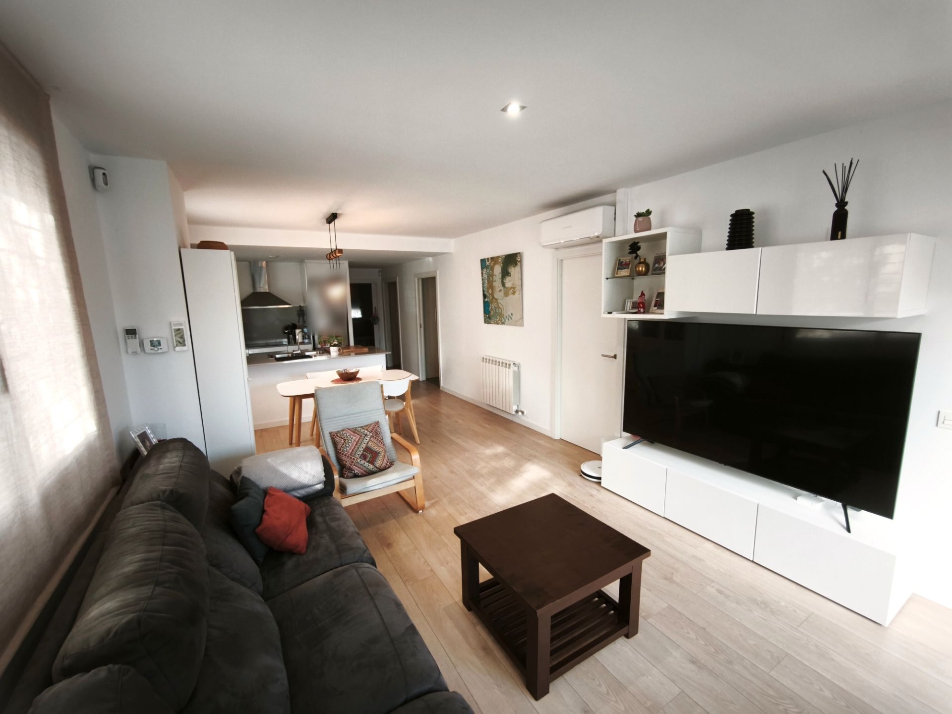 Sala d'estar de Pis en venda en Salt amb Aire condicionat, Calefacció i Parquet