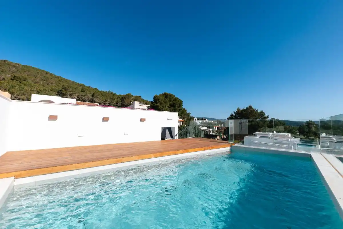 Piscina de Casa o chalet en venta en Santa Eulària des Riu con Aire acondicionado, Calefacción y Jardín privado