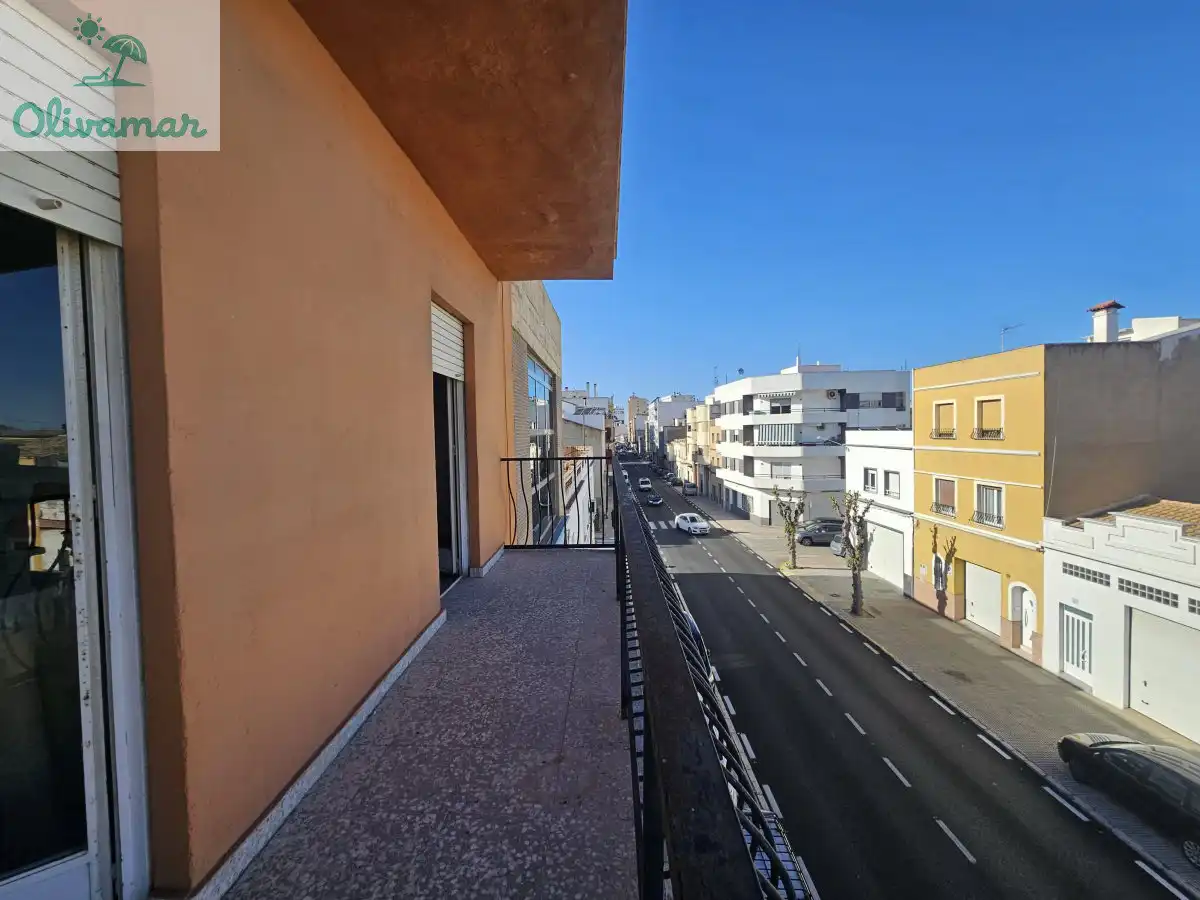Vista exterior de Pis en venda en Oliva