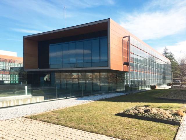 Oficina en Alquiler en Poligono Fuencarralero/peñotes/r. N, 5 en Zona Industrial