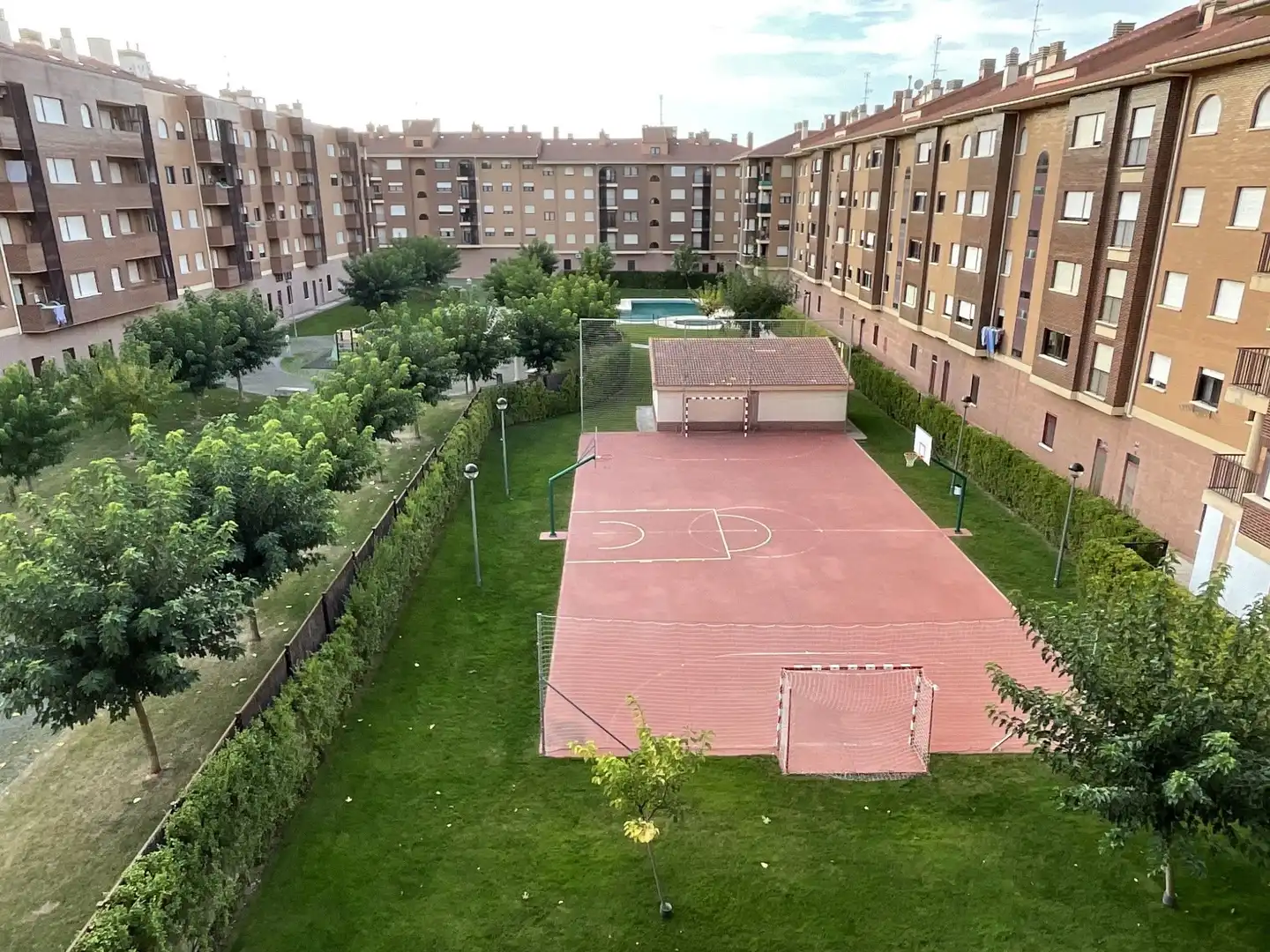 Exterior view of Flat for sale in Cortes de Pallás  with Parquet flooring, Terrace and Storage room