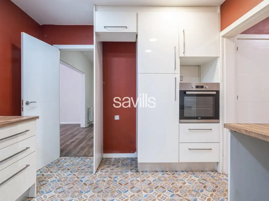 Cocina de Apartamento en venta en Barcelona con Aire acondicionado, Horno y Balcón