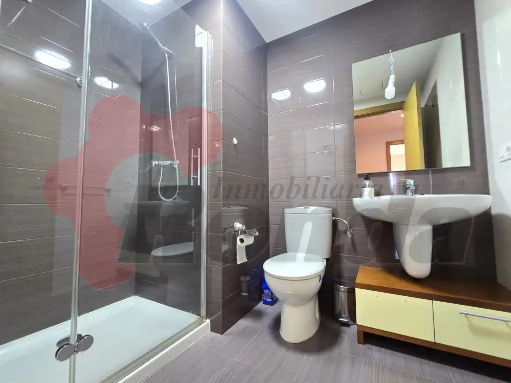 Baño de Dúplex en venta en Lugo con Amueblado