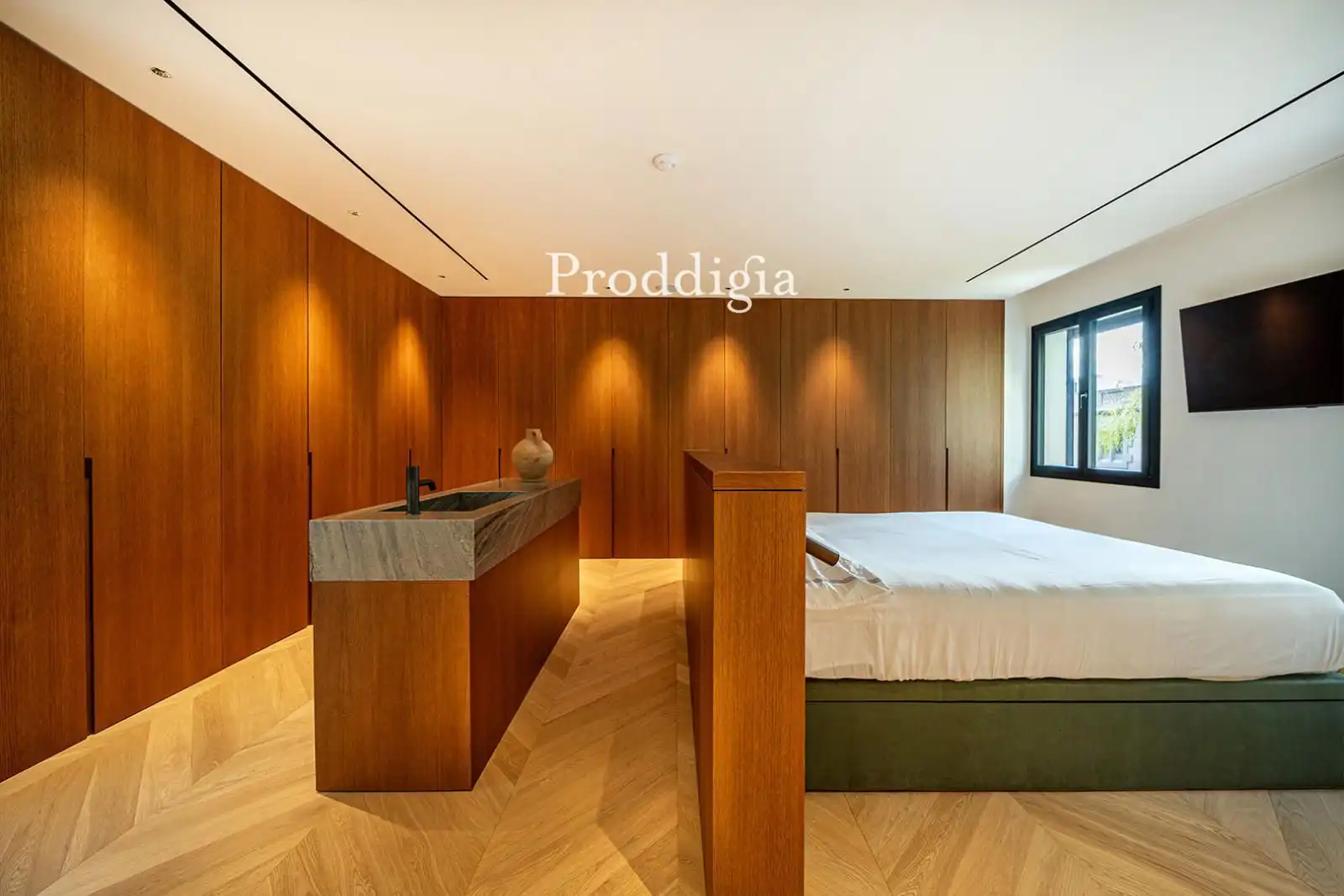 Dormitori de Casa o xalet en venda en Barcelona amb Aire condicionat, Calefacció i Jardí privat