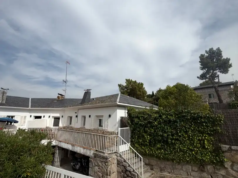 Casa o xalet en venda a Calle de la Albahaca, 15, Salud y Alegría - El Lago
