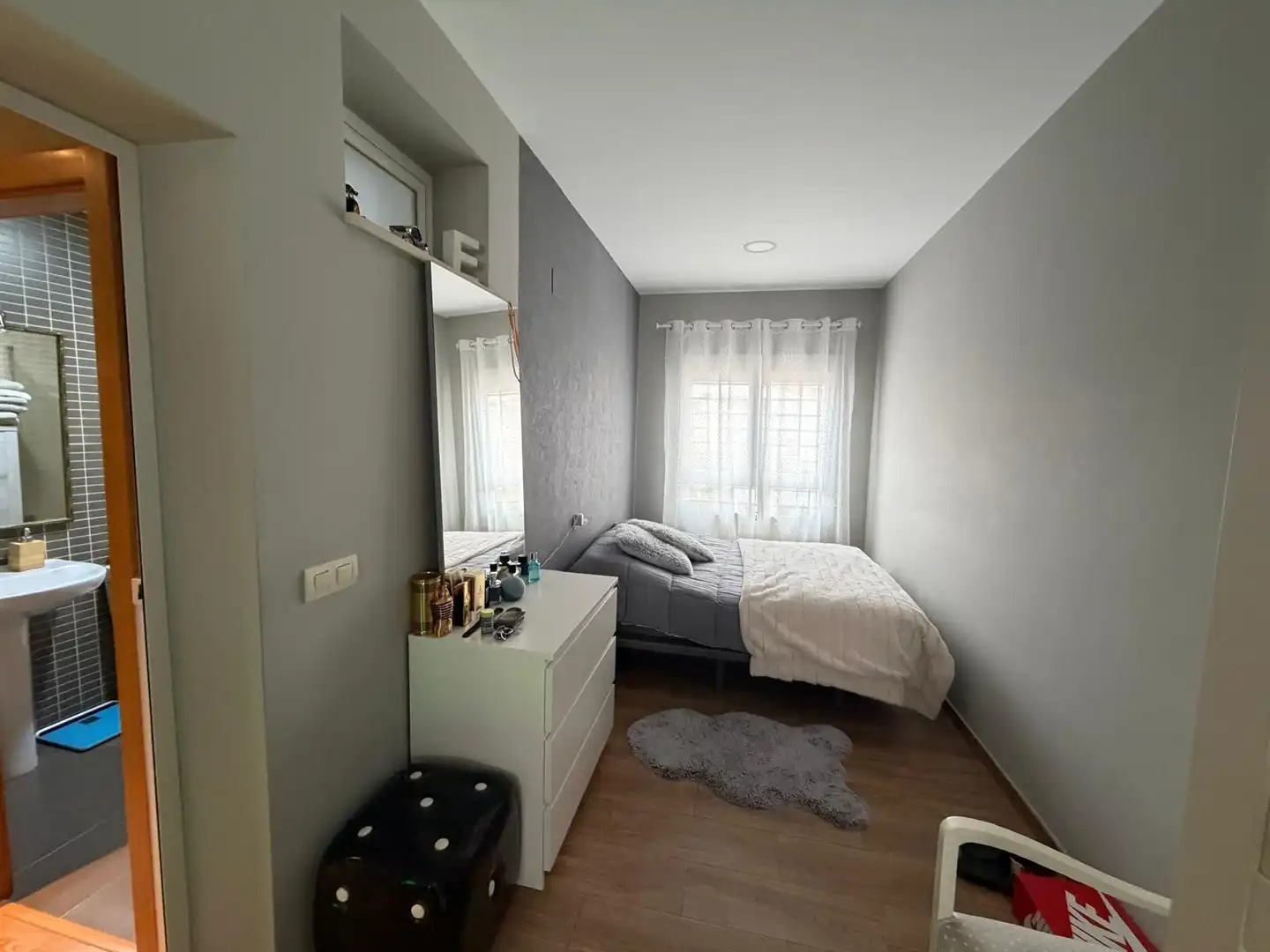 Habitación de Casa adosada en venta en Quintanar de la Orden con Aire acondicionado, Calefacción y Jardín privado