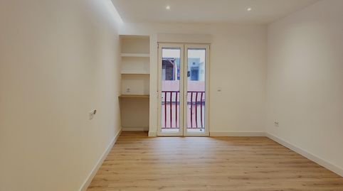 Foto 2 de Piso en venta en Calle de Escalante, Avenida de Abril - 9 de Octubre, Sagunto / Sagunt