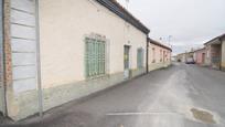 Exterior view of House or chalet for sale in El Campo de Peñaranda   with Storage room and Balcony
