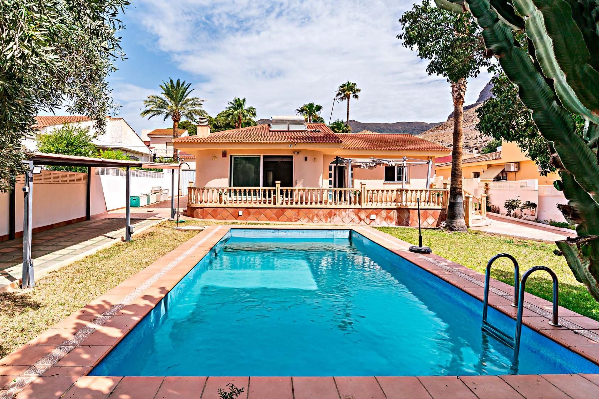 Exterior view of House or chalet for sale in Roquetas de Mar  with Private garden and Swimming Pool
