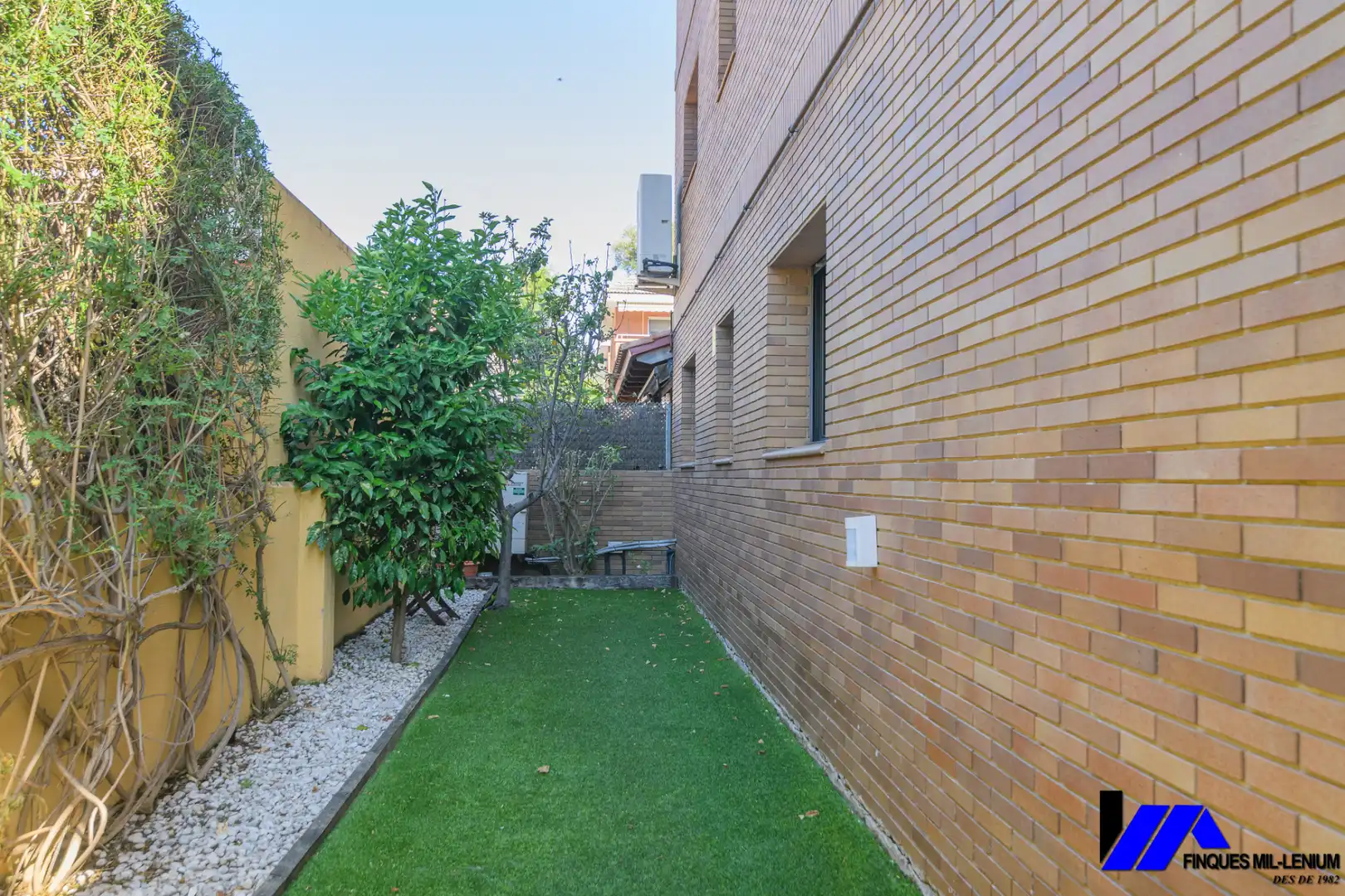 Flat for sale in Montmar