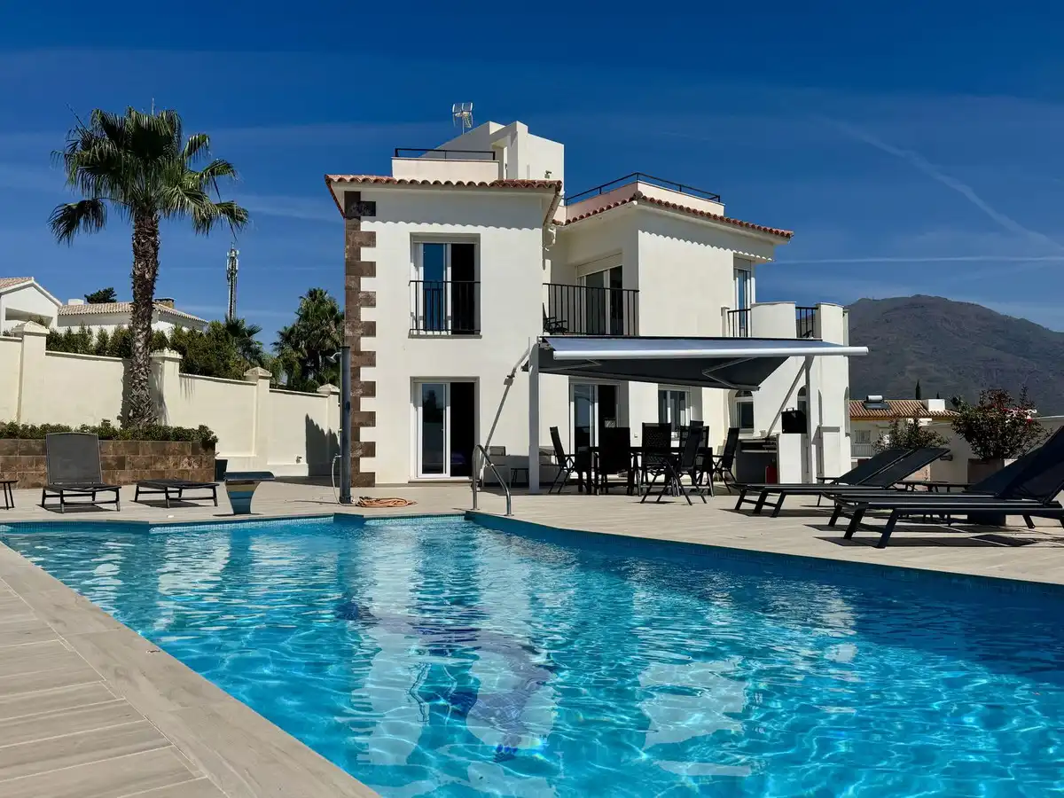 Reihenhaus zum Verkauf in Estepona Pueblo, imagen 2