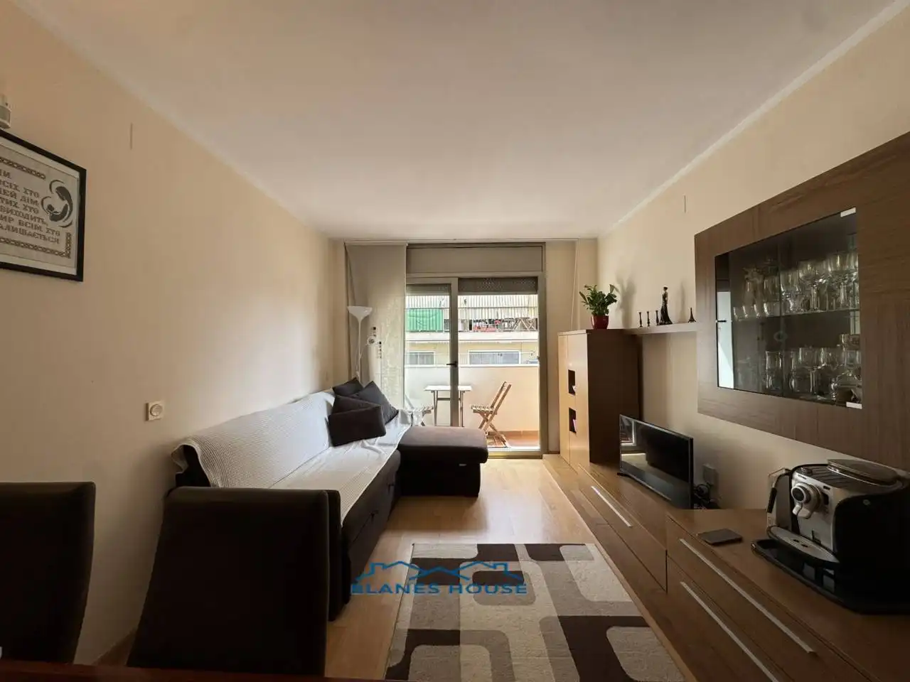 Living room of Flat for sale in Blanes  with Air Conditioner, Heating and Parquet flooring