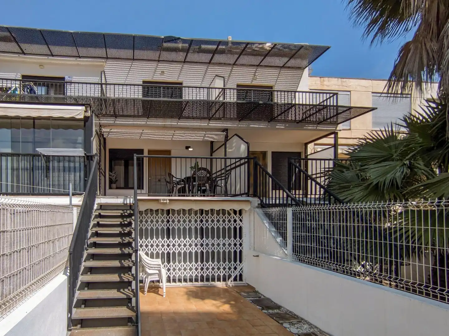 Maison mitoyenne avec terrasse à vendre à Costa Sur