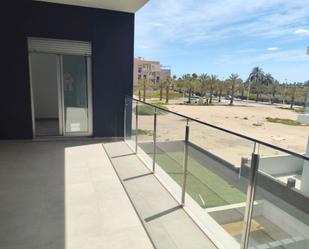 Terrassa de Pis de lloguer en Elche / Elx amb Terrassa i Piscina comunitària