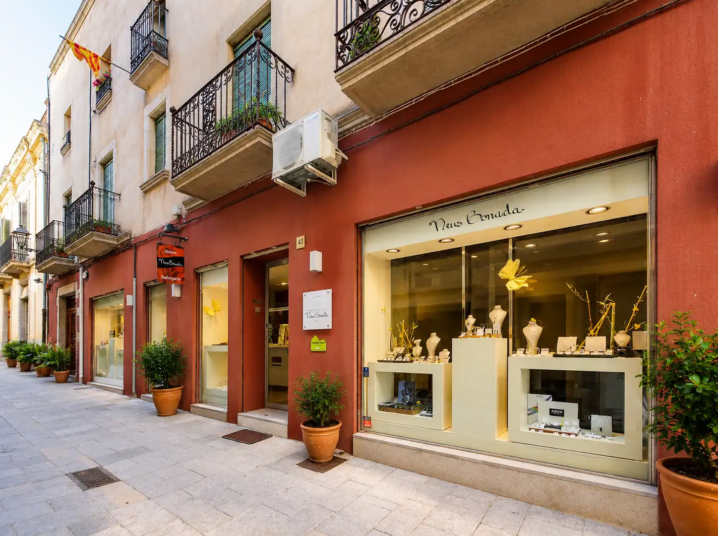 Local comercial de lloguer a Torroella de Montgrí