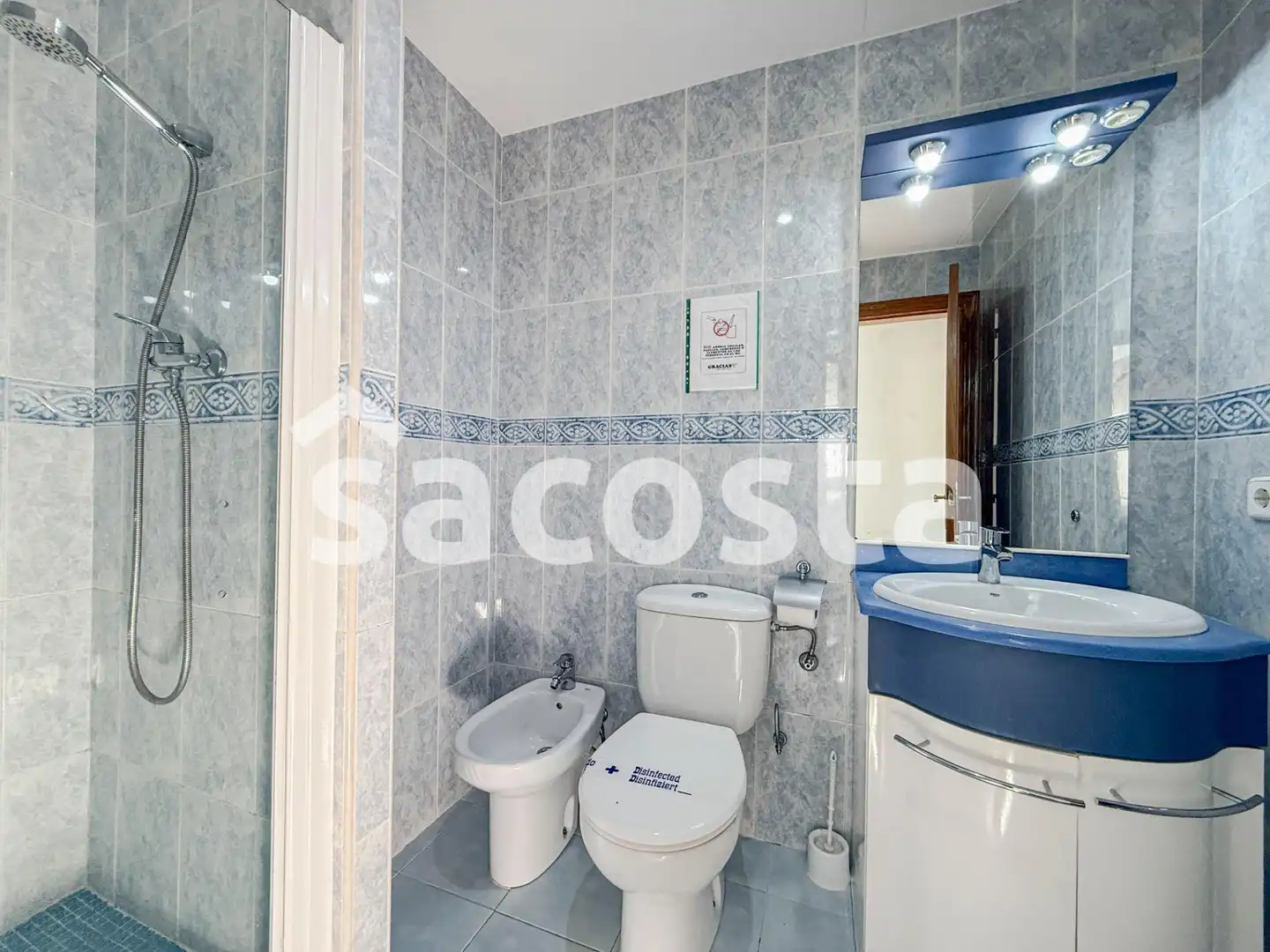 Baño de Casa o chalet en venta en Lloret de Mar con Aire acondicionado, Calefacción y Jardín privado