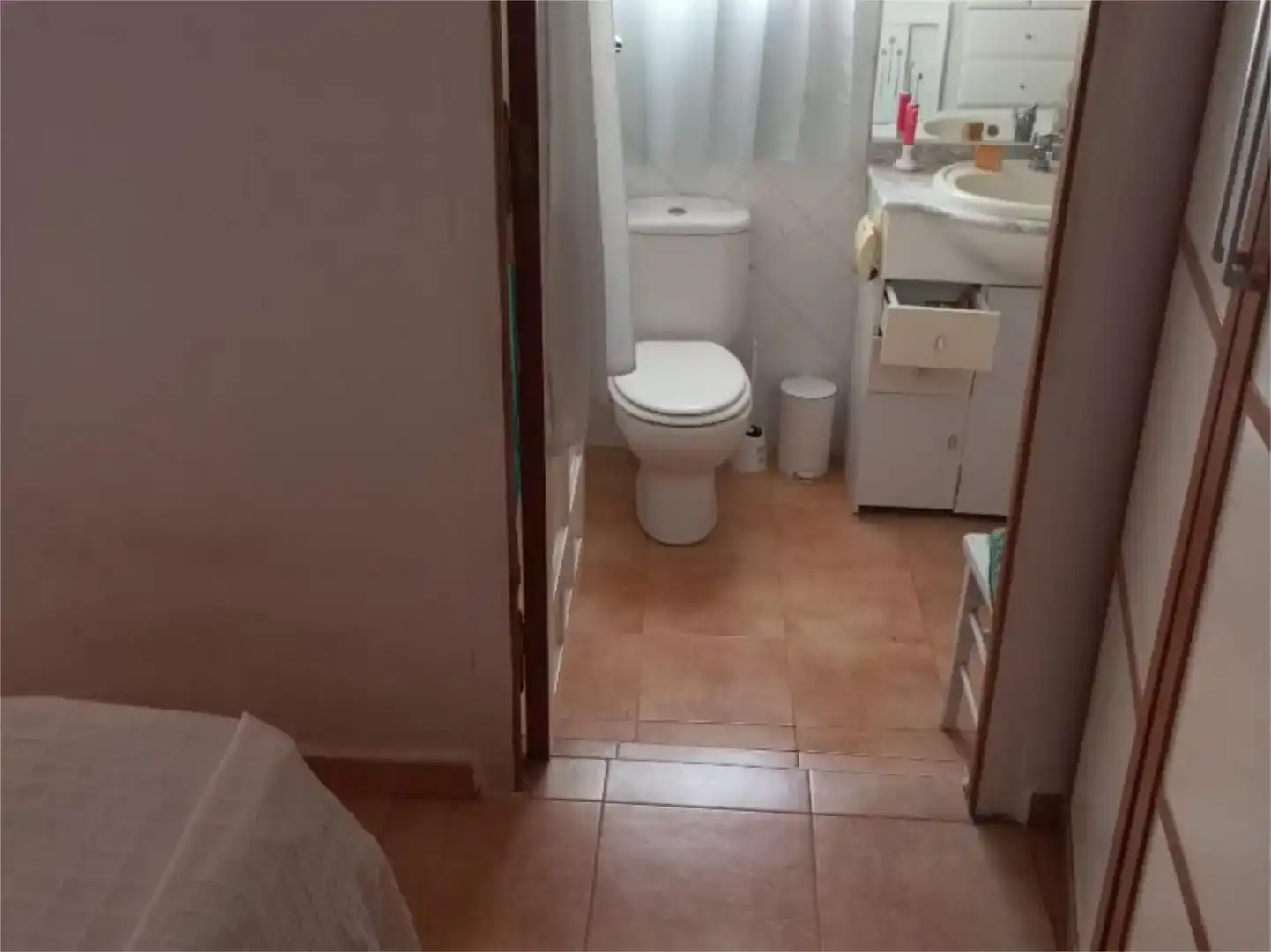 Baño de Casa adosada en venta en Alicante / Alacant con Aire acondicionado y Balcón