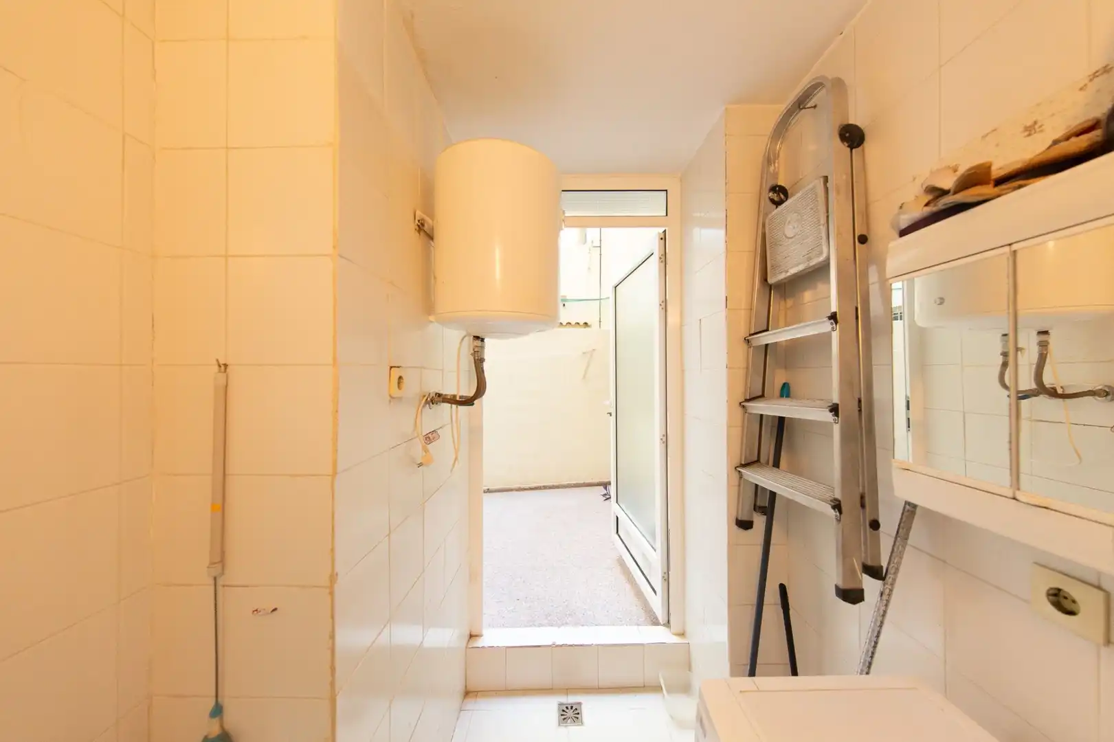 Bathroom of Apartments for sale in Alicante / Alacant  with Air Conditioner, Heating and Terrace