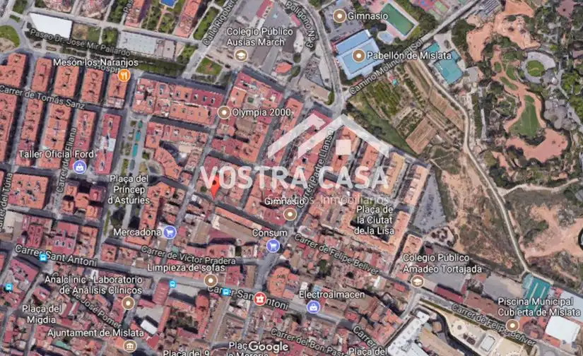 Vista exterior de Local en venta en Mislata