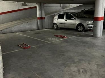 Einzelparkplatz zur Miete in Calle Ismael de Tomelloso 48