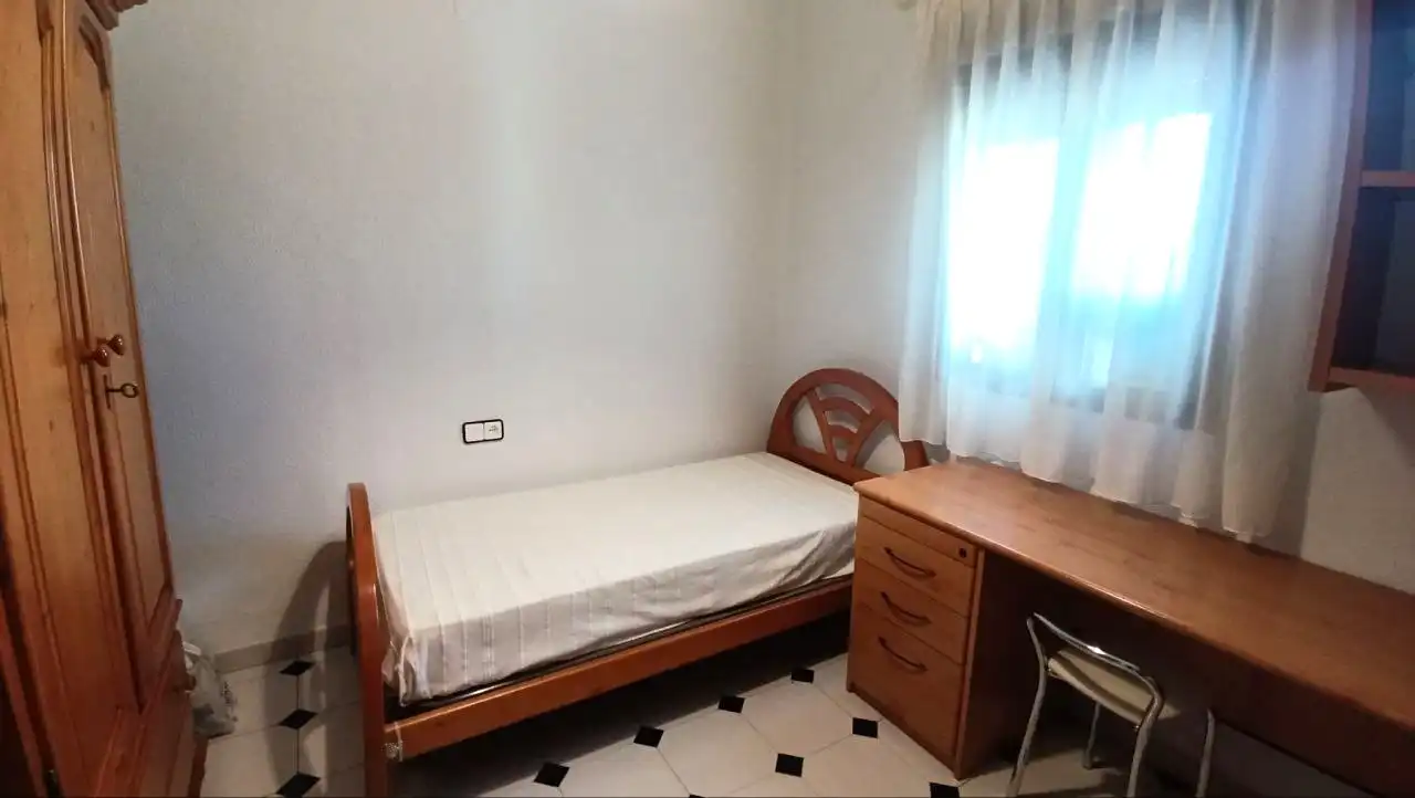 Dormitori de Pis en venda en Córdoba amb Aire condicionat, Calefacció i Terrassa