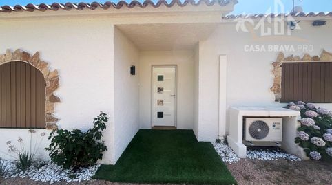 Vive en Plena Naturaleza con Vistas al Mar y Montaña  Encantadora Casa de una Planta en Val Repos, imatge 4