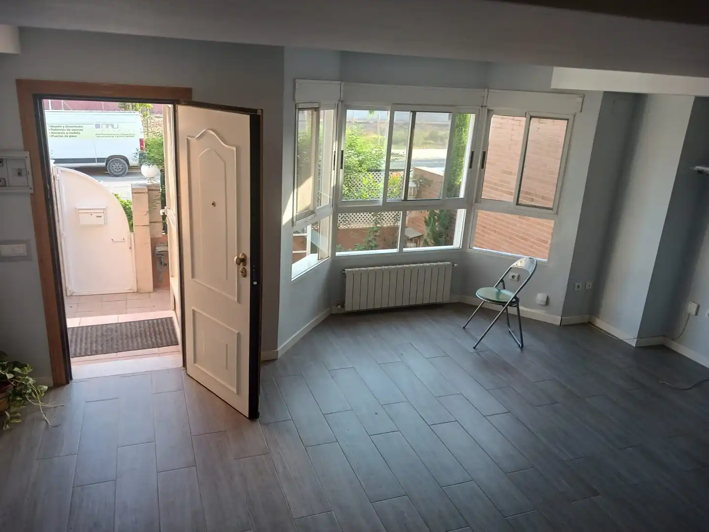 Casa adosada en venta en Plaza Xúquer