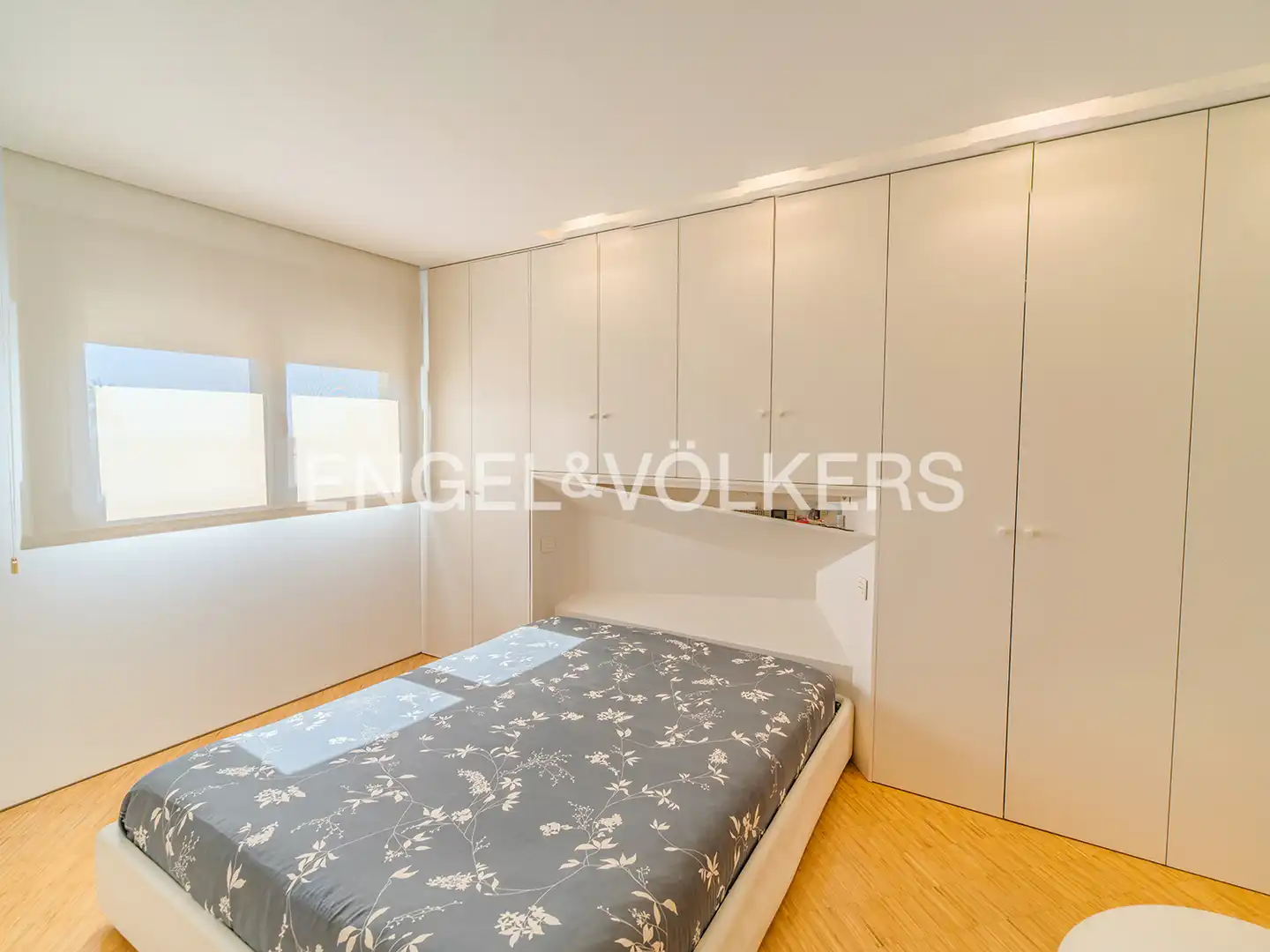 Schlafzimmer von Dachboden zum Verkauf in Elche / Elx mit Klimaanlage, Heizung und Terrasse