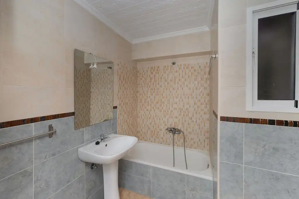 Baño de Piso en venta en Elda