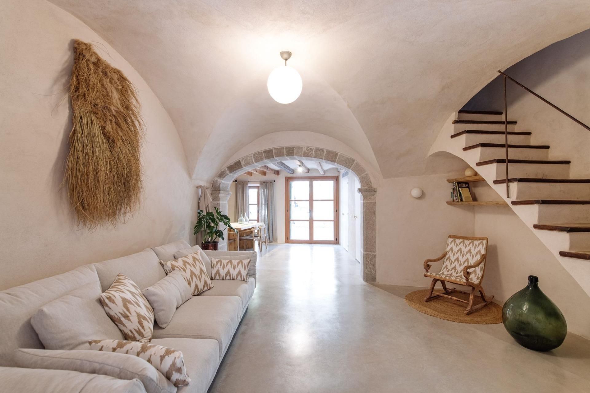 Single-family semi-detached for sale in Alaró  with Air Conditioner, Heating and Private garden