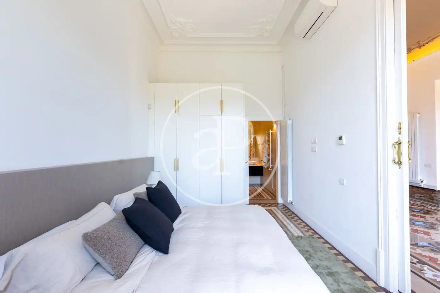 Schlafzimmer von Wohnung zur Miete in Barcelona mit Klimaanlage, Heizung und Möbliert