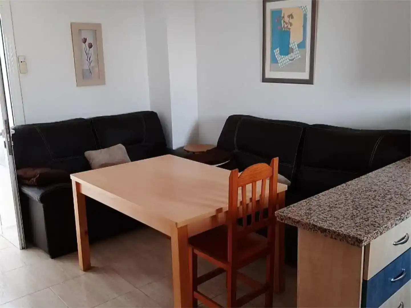 Living room of Flat for rent in Osuna  with Air Conditioner, Storage room and Furnished
