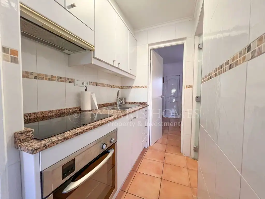Kitchen of Apartments for sale in Dénia  with Private garden, Oven and Washing machine