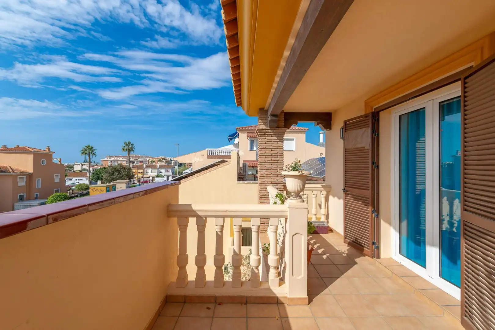 Terrassa de Casa o xalet en venda en Rincón de la Victoria amb Aire condicionat, Jardí privat i Terrassa