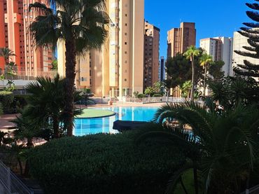 Pis amb piscina en venda a Rincón de Loix