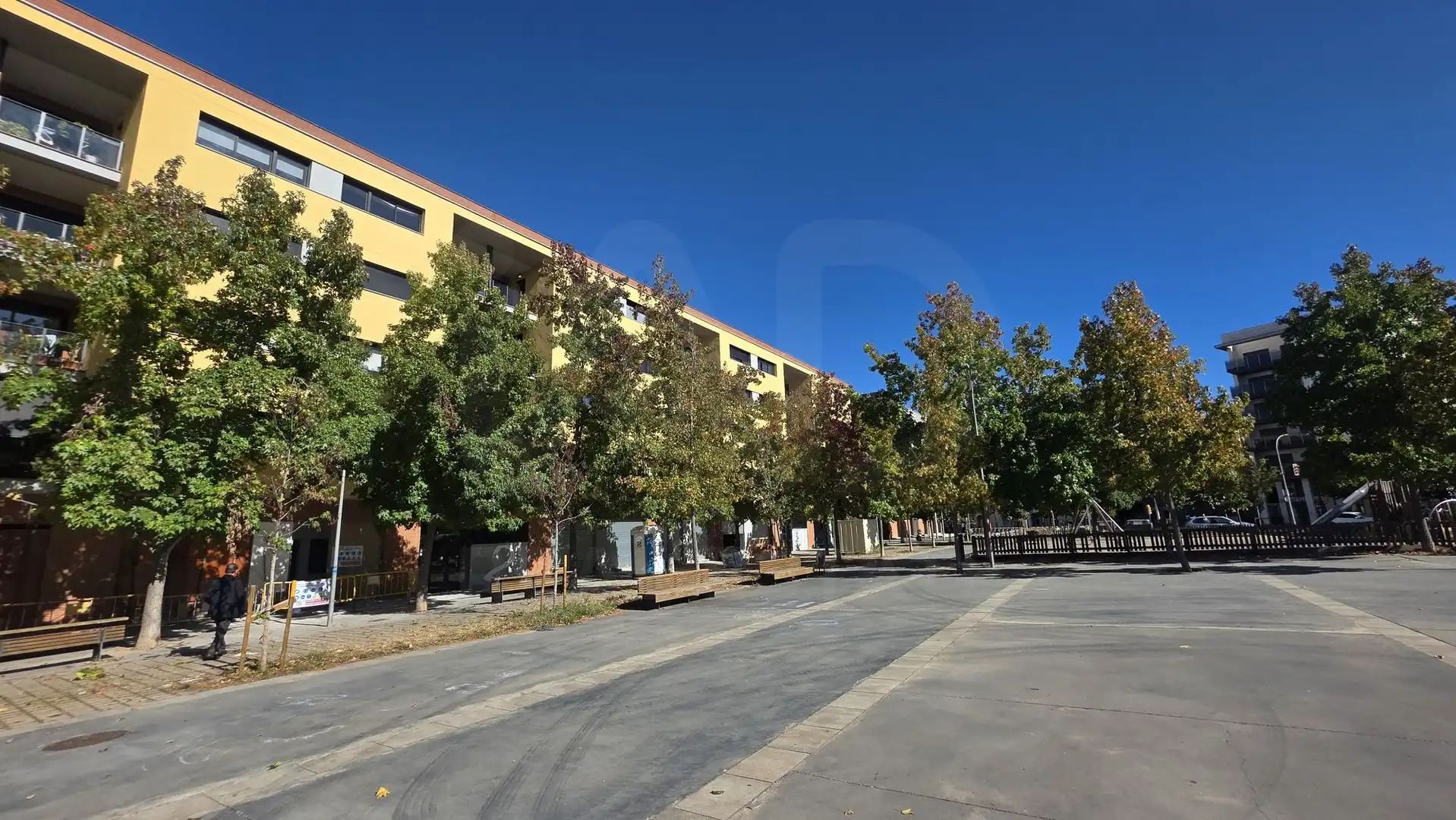 Exterior view of Flat for sale in Girona  with Air Conditioner, Heating and Terrace