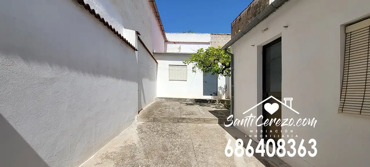 Exterior view of Houses for sale in Montilla  with Terrace