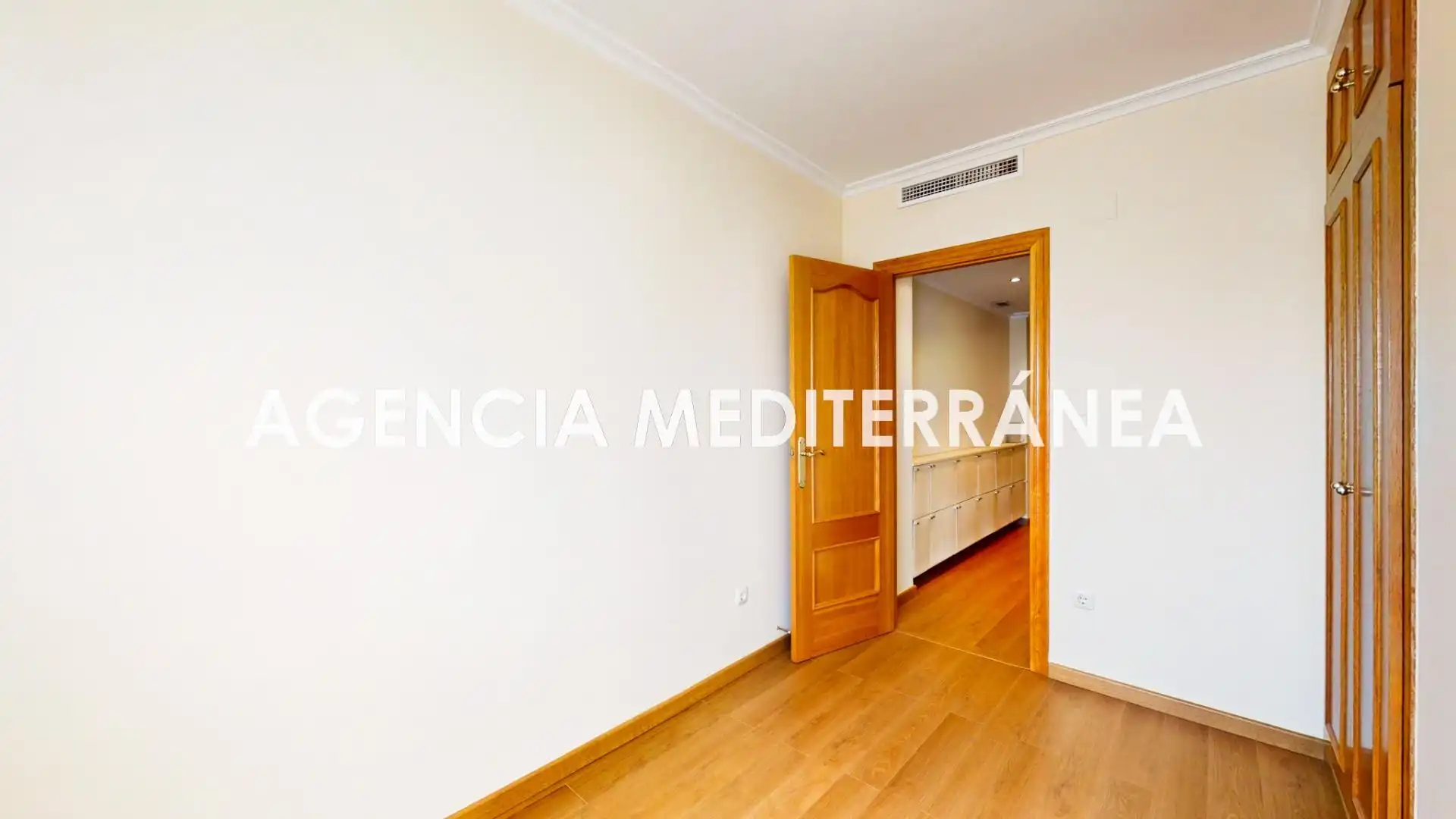 Habitación de Piso en venta en Picassent con Aire acondicionado, Calefacción y Parquet