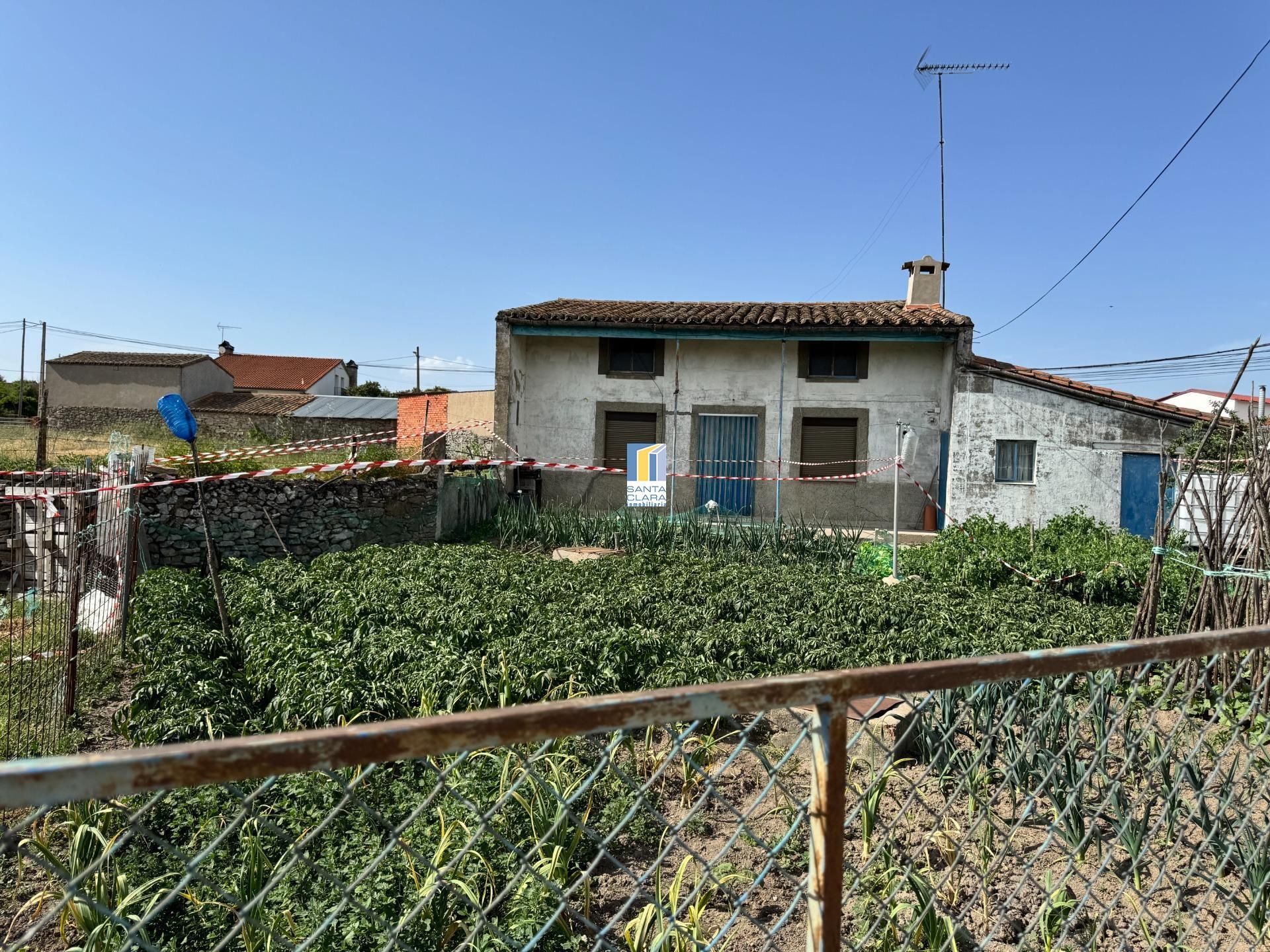 Casa o xalet en venda en Muga de Sayago amb Jardí privat